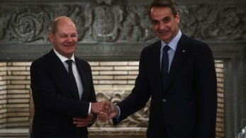 Εκνευρισμός στα Τουρκικά ΜΜΕ για τη συνάντηση Μητσοτάκη – Σολτς: «Η Ελλάδα παίζει με τη φωτιά»