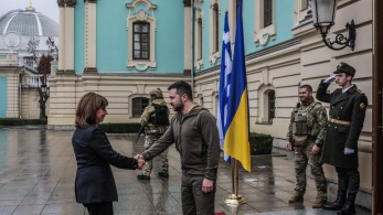 Σακελλαροπούλου σε Ζελένσκι: Στο πλευρό σας στην προάσπιση εδαφικής ακεραιότητας και εθνικής κυριαρχίας