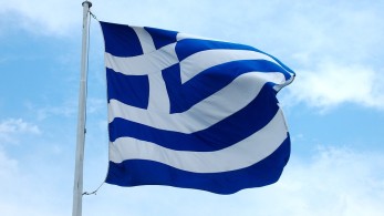 Έκλεψαν τις σημαίες για την παρέλαση της 28ης Οκτωβρίου στον δήμο Μοσχάτου-Ταύρου