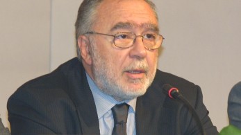 Ο Κόκκαλης πουλάει (και) το Καζίνο Πάρνηθας