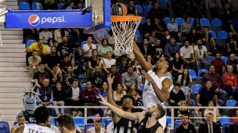 Κρίσιμη νίκη για Κολοσσό – Άνετη επικράτηση του Άρη