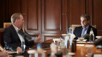 Συνάντηση Μητσοτάκη με τον Πρόεδρο της Microsoft: Στο επίκεντρο επενδύσεις και ψηφιακή κατάρτιση