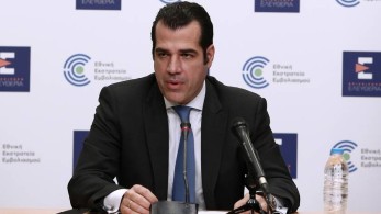 Μιχάλης Δεμερτζής: Κανένας υγειονομικός ανεμβολίαστος