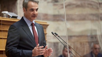 Μητσοτάκης κατά ΣΥΡΙΖΑ: Πολιτικά πρόσημα σε ανατριχιαστικές πράξεις μέχρι που τους χαστούκισε ο ίδιος ο καθρέφτης