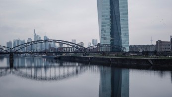 ΕΚΤ: Στον ορίζοντα νέα αύξηση 0,75% των επιτοκίων