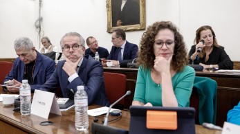 Πως η Ελίζα Βόζεμπεργκ «εξέθεσε» την Σόφι ιν΄τ Βέλντ