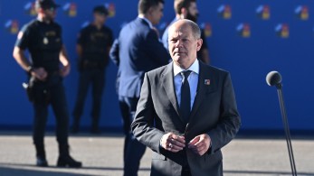 Στην Κίνα το επόμενο ταξίδι του Σολτς, μετά την Αθήνα