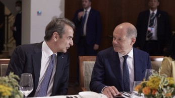 Στην Αθήνα ο Σολτς: Νέα σελίδα στις ελληνογερμανικές σχέσεις-Η ατζέντα της συνάντησης με Μητσοτάκη