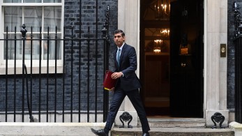 Βρετανία: Το 65% των μελών του νέου υπουργικού συμβουλίου έχει φοιτήσει σε ιδιωτικό σχολείο