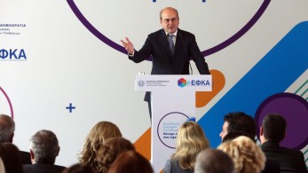 Χατζηδάκης: Τέλος οι εκκρεμείς κύριες συντάξεις-Σε δύο μήνες θα εκδίδονται οι νέες