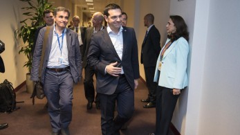 Έτοιμος να ξαναπαίξει τη χώρα στα ζάρια ο Τσίπρας