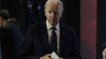 Μπάιντεν και Σούνακ καταδικάζουν τους “βάρβαρους” βομβαρδισμούς αμάχων από τη Ρωσία