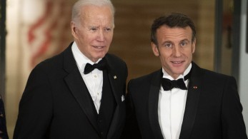 Ο Μπάιντεν “έτοιμος” να συνομιλήσει με τον Πούτιν εάν θέλει να τελειώσει ο πόλεμος