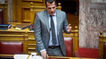 Πλεύρης: Τρία επιπλέον μέτρα για την αντιμετώπιση των ελλείψεων σε φάρμακα