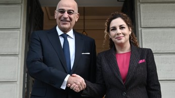 Συνάντηση Δένδια με την ΥΠΕΞ Αλβανίας – Συζήτηση και για την οριοθέτηση ΑΟΖ