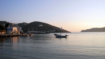 Haaretz: Η Ίος το ιδανικό νησί για τους νέους