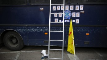 Ο Τσίπρας, οι πλειστηριασμοί και η σκάλα του… Λαφαζάνη