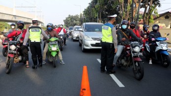 Στους 252 οι νεκροί απο το χθεσινό σεισμό στην Ιάβα Ινδονησίας – 31 αγνοούμενοι – 7000 άστεγοι