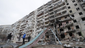 Ουκρανία: Εννέα νεκροί σε πυρκαγιές από αναμμένα κεριά και εκρήξεις γεννητριών