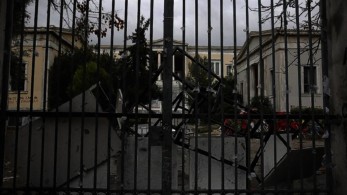 Σε ισχύ κυκλοφοριακές ρυθμίσεις για τη 49η επέτειο του Πολυτεχνείου – Επί ποδός 5.500 αστυνομικοί