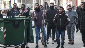 Σπάτα: Ρομά επιχείρησαν να εισβάλλουν στο Αστυνομικό Τμήμα – Έξι συλλήψεις