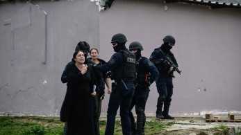 ΕΛΑΣ: Συνεχίζονται οι επιχειρήσεις σε καταυλισμούς – Τρεις συλλήψεις