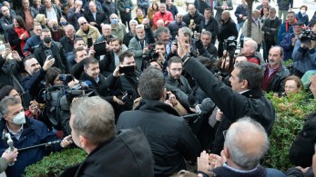 “Χαμός” για Τσίπρα και στη Λαμία – Καλά που πηγαίνουν και οι δημοσιογράφοι…