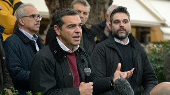 Ο Τσίπρας “κλείνει” τη Βουλή και προκηρύσσει… εκλογές