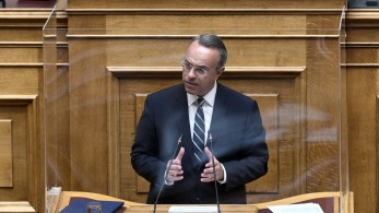 Σταϊκούρας: Οι 10 προτεραιότητες της κυβέρνησης για το 2023 – Οι αλλαγές σε επιτόκια και τραπεζικές συναλλαγές