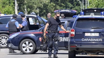 Ιταλοί αστυνομικοί διέσχισαν τη χώρα με Λαμποργκίνι για να παραδώσουν προς μεταμόσχευση δύο νεφρά