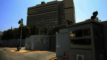 Ο Ηλίας Κανέλλης γράφει για τις υποκλοπές, την παραΕΥΠ, τις “πληροφορίες” και το συνωμοσιολογικό πανηγύρι