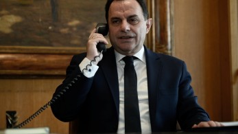 ΥΠΑΑΤ: Τις επόμενες ημέρες η πληρωμή των 60εκ. ευρώ για τα λιπάσματα – Κάλυψη 40% της συνολικής αύξησης