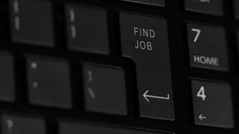 ΗΠΑ: Σε υψηλό δεκαμήνου τα επιδόματα ανεργίας