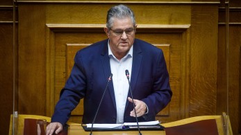 Επίθεση σε ΝΔ, ΣΥΡΙΖΑ και ΠΑΣΟΚ από Κουτσούμπα
