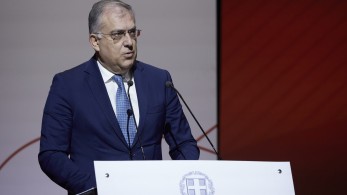 Θεοδωρικάκος για τα 600 ευρώ στους ένστολους: Έμπρακτη επιβράβευση από την Πολιτεία