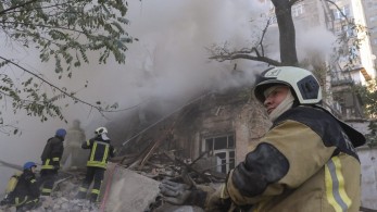 Μπαράζ πυραυλικών επιθέσεων σε Κίεβο Χάρκοβο και Οδησσό