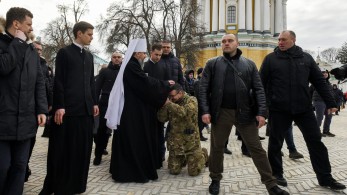 Ουκρανία: Οι ρωσικές δυνάμεις θα τηρήσουν τη μονομερή εκεχειρία μέχρι τα μεσάνυχτα