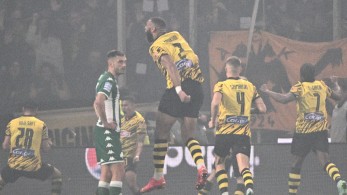 Η ΑΕΚ υποχρέωσε τον ΠΑΟ στην πρώτη του ήττα