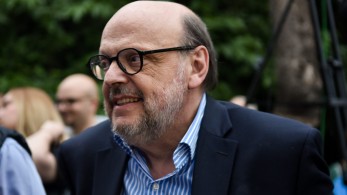 Δίνει ρέστα ο Αντώναρος: «καρφώνει» όσους δεν χειροκρότησαν τον Τσίπρα