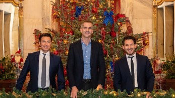 Ρεβεγιόν Πρωτοχρονιάς με Μάριο Φραγκούλη και Γιώργο Περρή στην Πλατεία Συντάγματος