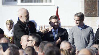 Κοινό μήνυμα Μητσοτάκη –  Ράμα από τη Δερβιτσάνη: Γέφυρα φιλίας η ελληνική εθνική μειονότητα