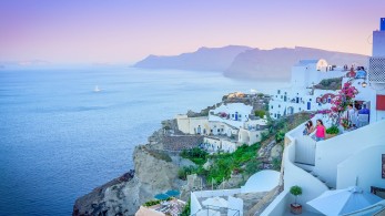 «Η μεγάλη επιστροφή του ελληνικού τουρισμού»: Δείτε το βίντεο του υπουργείου για την εντυπωσιακή τουριστική σεζόν της Ελλάδας