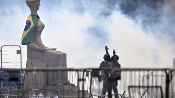 Βραζιλία: Διεθνής καταδίκη της εισβολής μπολσοναριστών σε κυβερνητικά κτίρια