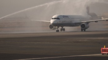 «Λαχτάρησαν» 100 επιβάτες αεροπλάνου στο Σίδνεϊ λόγω βλάβης εν πτήση