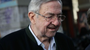 Τέως βασιλιάς Κωνσταντίνος: Ποιοι βουλευτές και υπουργοί θα πάνε στην κηδεία του