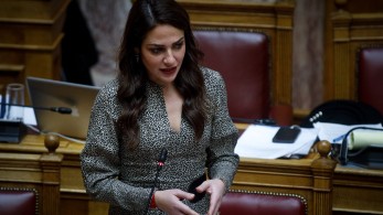 Δόμνα Μιχαηλίδου: Συνεχίζουμε να θωρακίζουμε την παιδική προστασία, ώστε να μην κινδυνεύσει ξανά κανένα παιδί