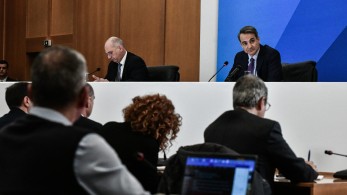 Μητσοτάκης: Μείωση της ανεργίας νέων και γυναικών