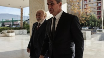 Βόμβα Λοβέρδου για τα sms Παππά – Καλογρίτσα: Υπάρχουν άλλα… 200, ολόκληρος τόμος πυκνής επικοινωνίας