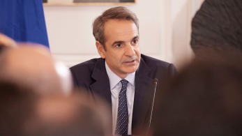 Στις εγκαταστάσεις της ΕΑΒ στην Τανάγρα ο πρωθυπουργός