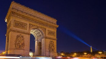 Σοκ στο Παρίσι: 3χρονη βρέθηκε νεκρή μέσα στο πλυντήριο